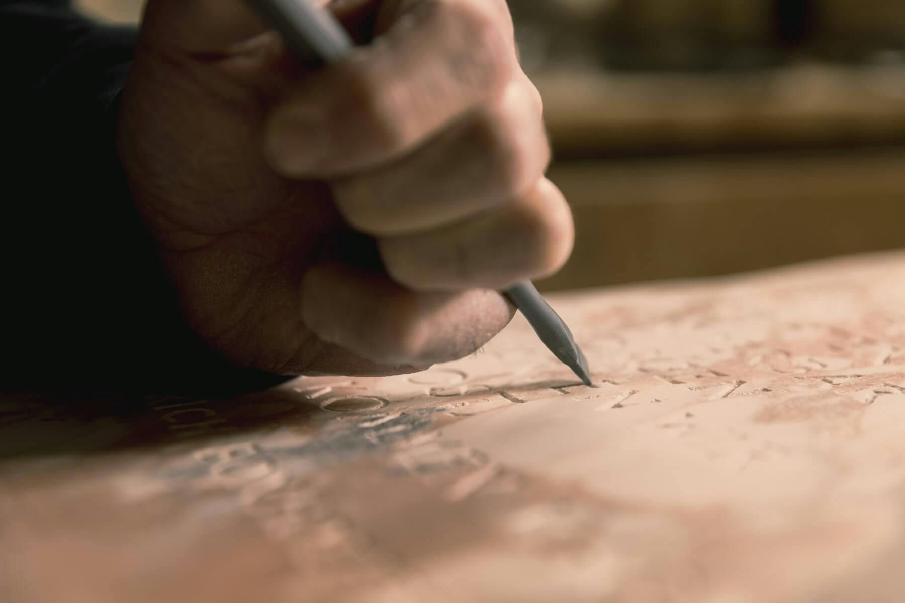 Vom Entwurf zum Meisterwerk erzählt die Imagefotografie von Bottinelli Sculpt