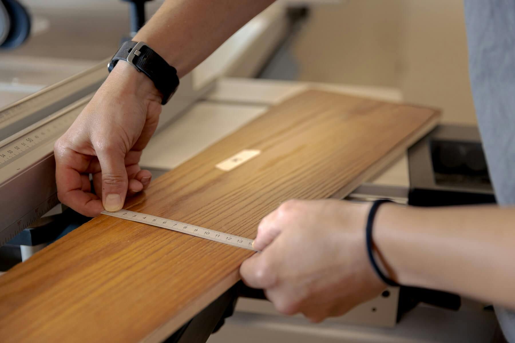 Imagefotos vermitteln die exakte Planung hinter individuellem Schreinerhandwerk