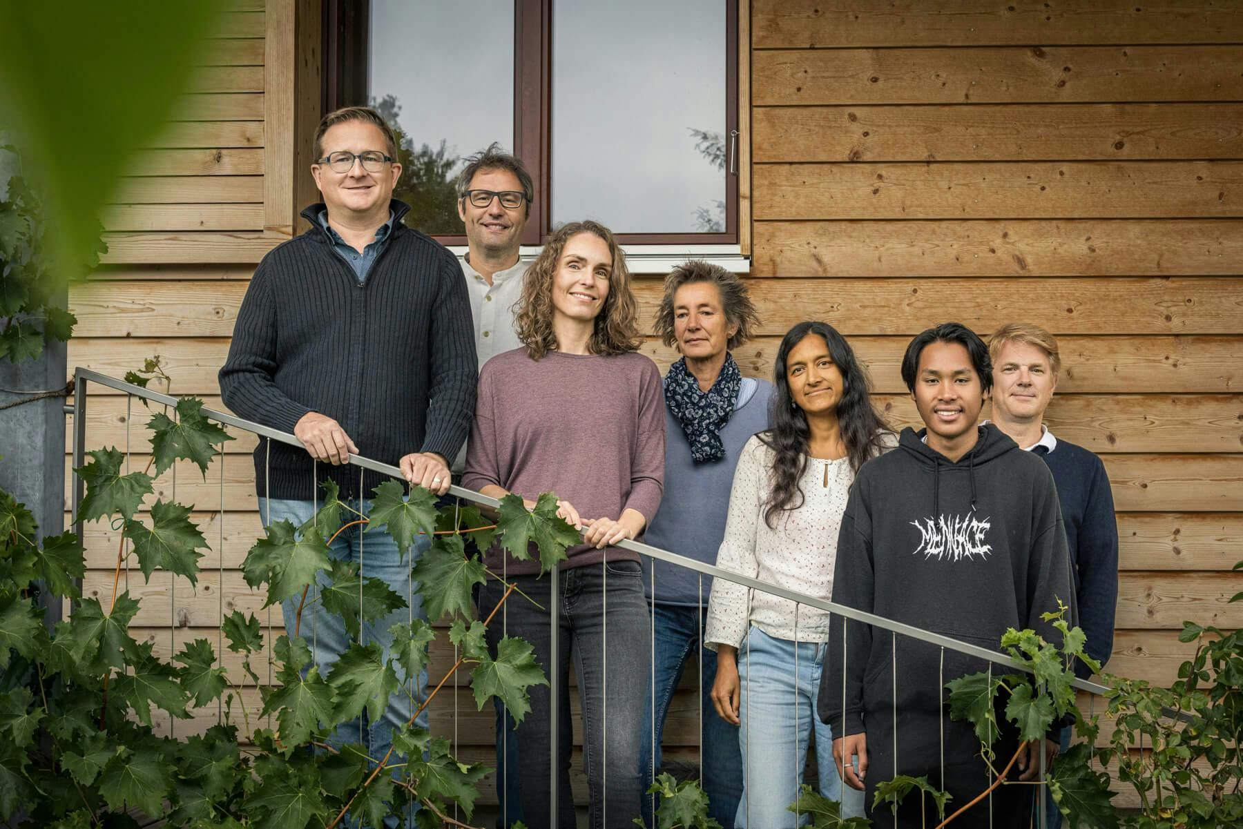Teamfoto von Raumzeit Architekten für einen gemeinschaftlichen und kompetenten Auftritt