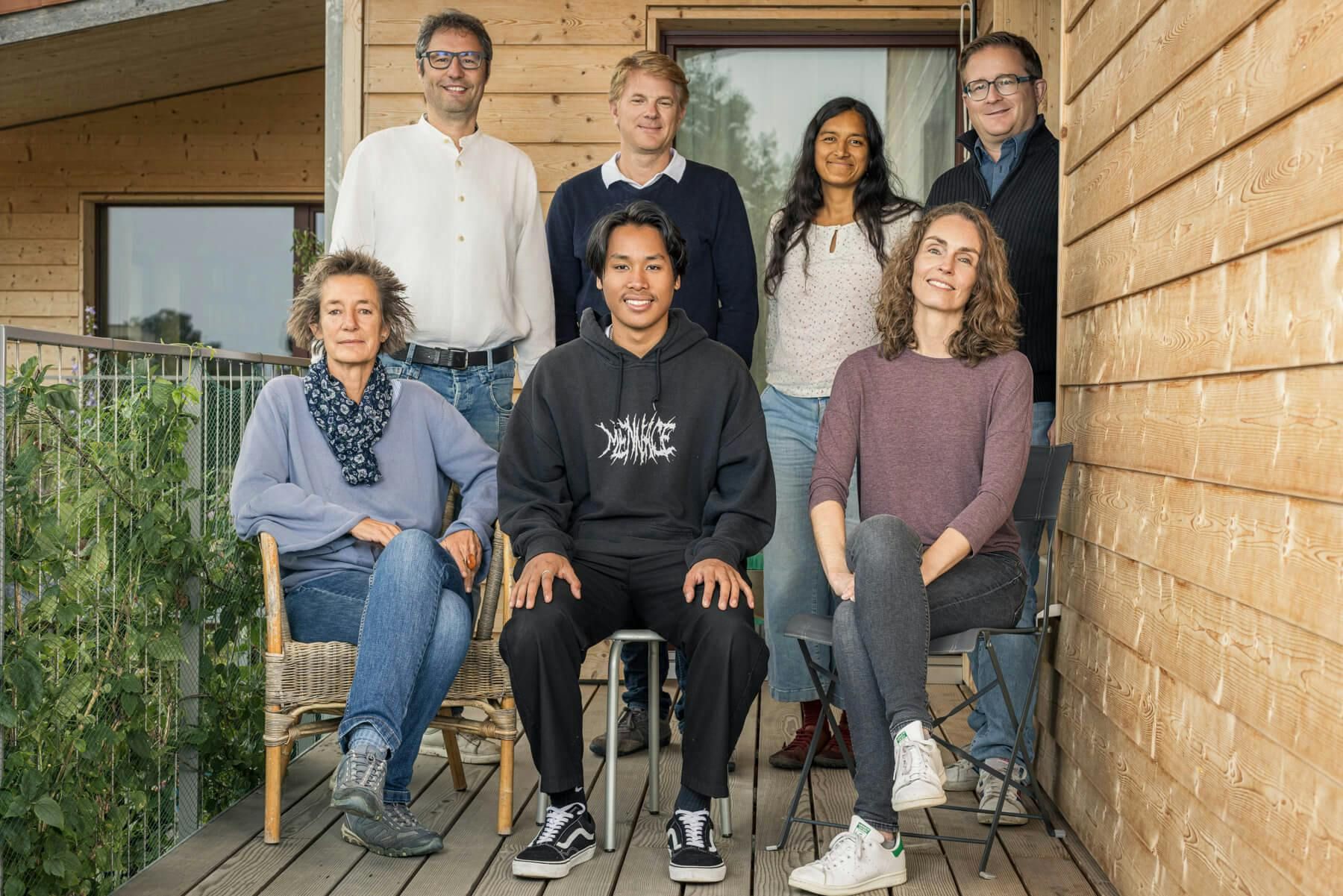Mitarbeiterfotos für Raumzeit Architekten mit Fokus auf Zusammenarbeit und Teamgeist
