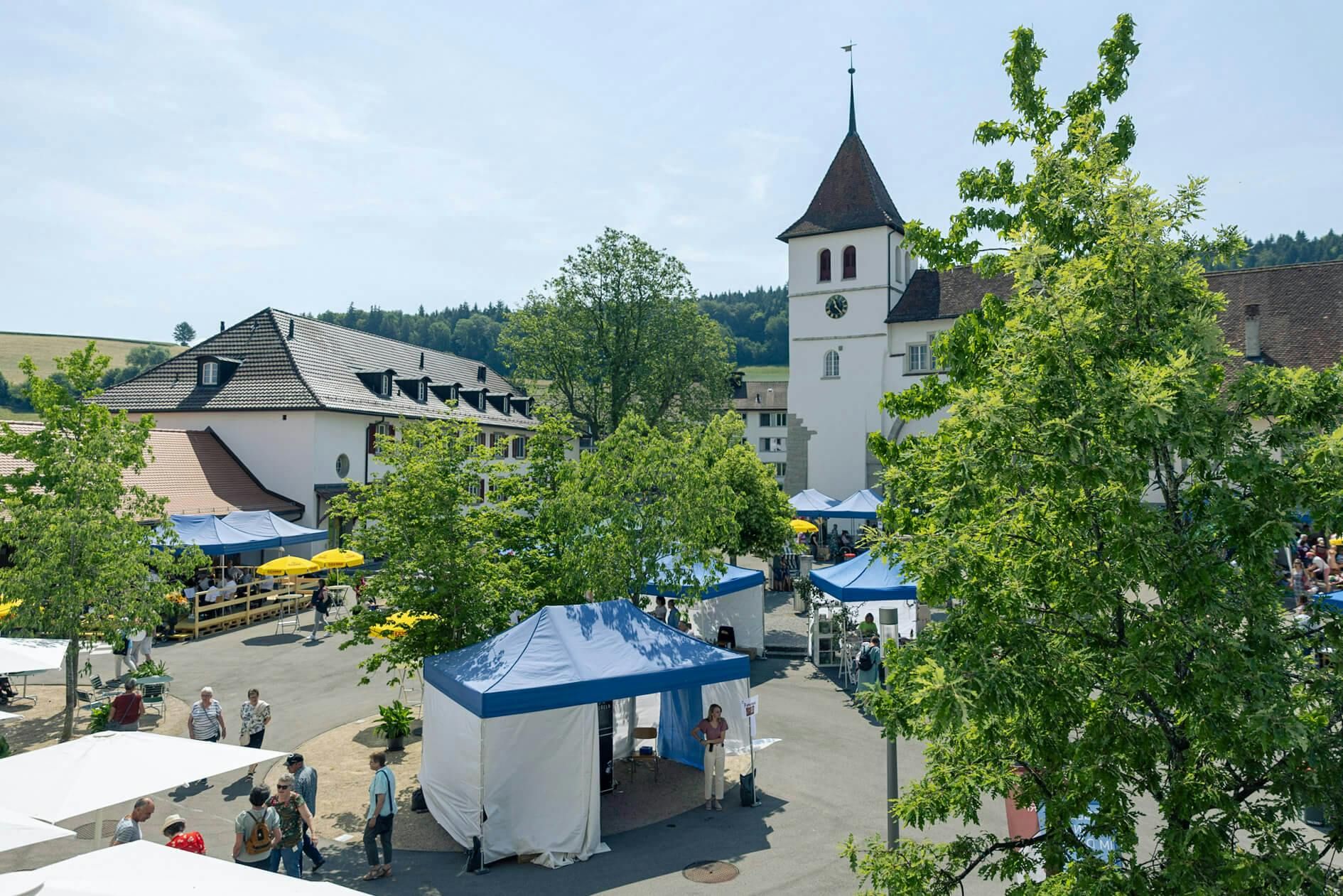 Eventfotografie zur lebendigen Festgemeinschaft von Frienisberg