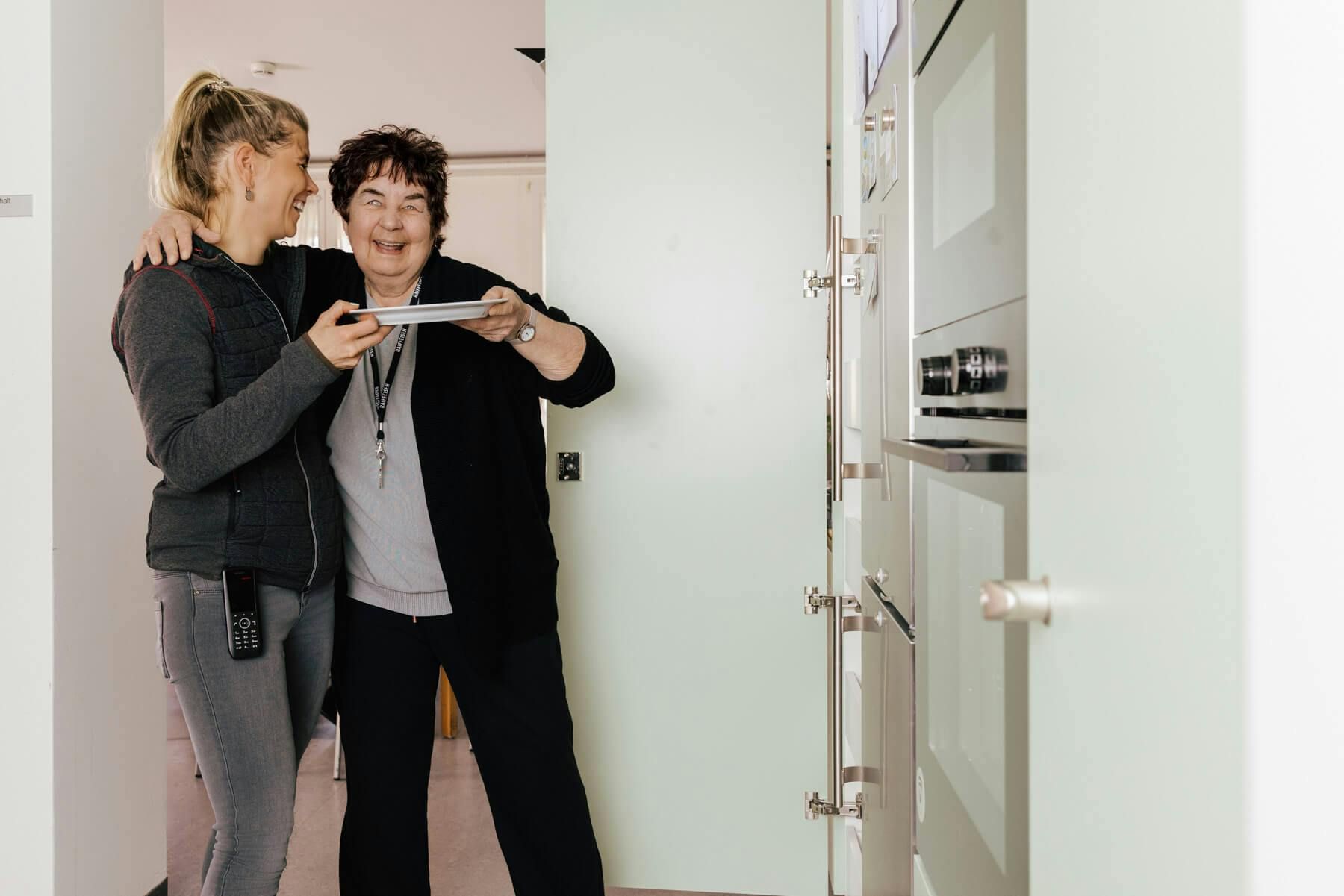 Nahbare Imagefotografie für Frienisberg über Austausch und gemeinsames Gestalten