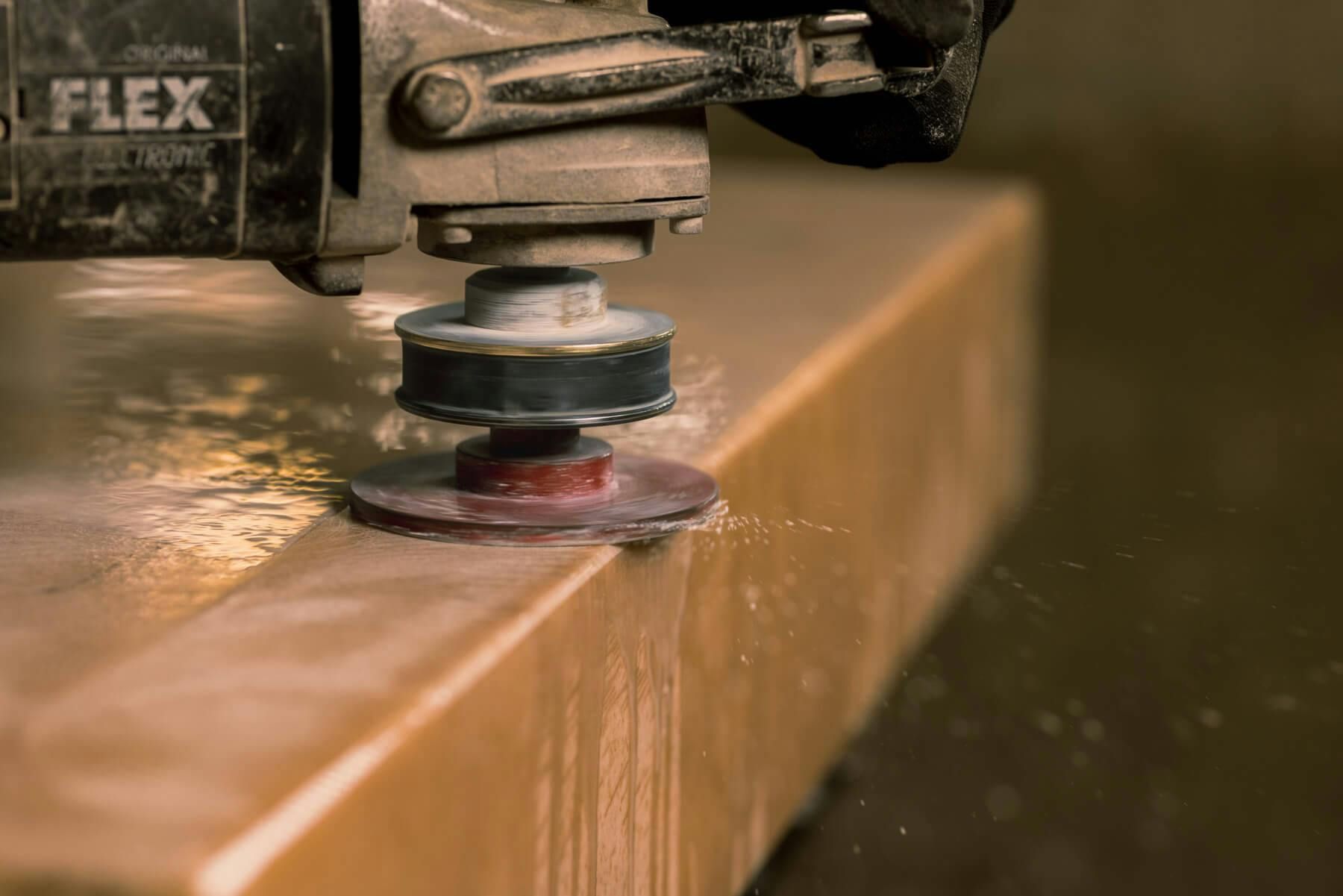 Imagefotografie zeigt die handwerkliche Präzision von Bottinelli Sculpt in Nidau